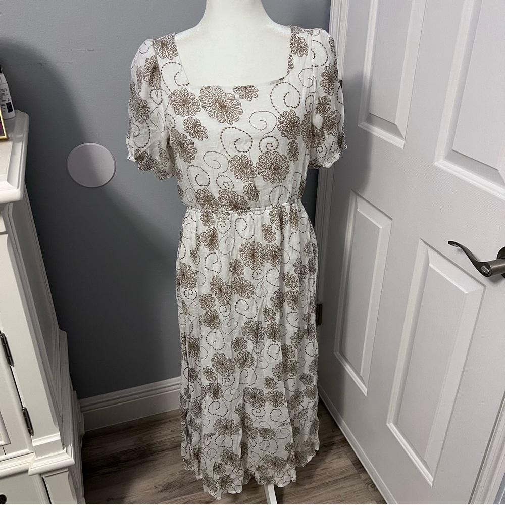 Polagram White and Brown Floral Maxi Dress
